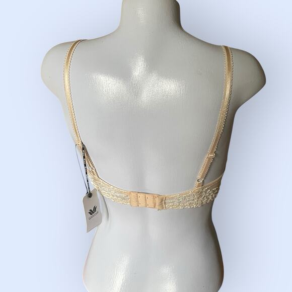 Wacoal Embrace Lace Bra Underwire Sand Beige Woman’s 30DD 853191 New NWT - Picture 7 of 11